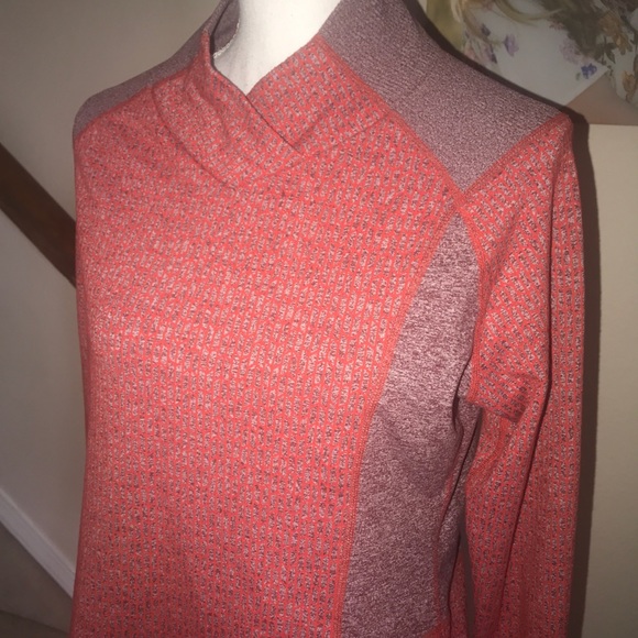 Marmot red thermal layering top ladies Medium - Picture 2 of 7